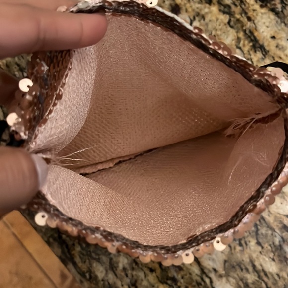 Brand New Sephora Sequins travel bag - Picture 2 of 2